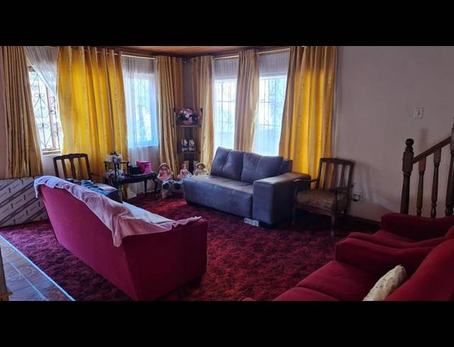 5 BEDROOM HOUSE FOR SALE IN CROSSMOOR